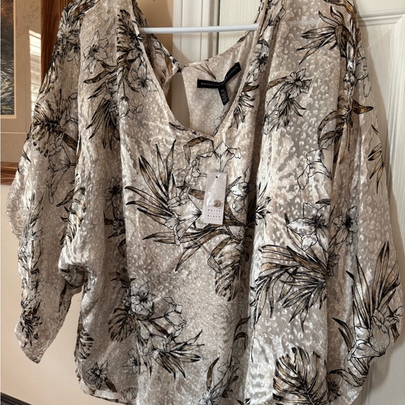 White House Black Market Tops - Floral Beige Women's Top